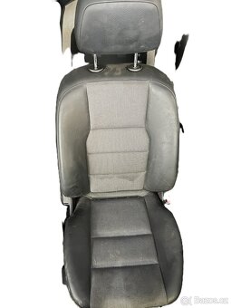 Autosedačky Mercedes C W204 - 5