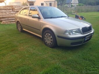 Škoda octavia 1.6 liftback benzin - 5