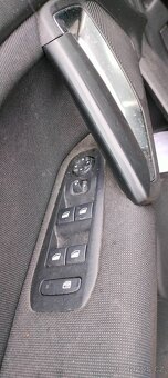 Peugeot 308, T9, 2.0BlueHdi, 110kw, najeto 88.518km - 5