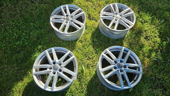 Sada Alu disků 5x112 R17 Audi - 5