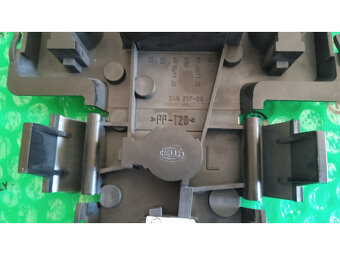 nosič žárovek zadního světla levý Škoda Felicia 098788189B - 5