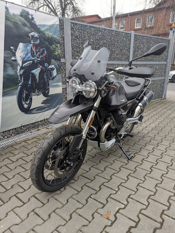 Moto Guzzi V85 TT Nero Etna - 5