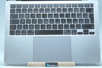 ZÁRUKA/Macbook Air 13.3"/I3 1.1GHZ/8GB RAM/256GB SSD/CZ/BAT - 5