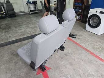VW T5 Dvou sedačka z opěrkou prostredni rada - 5