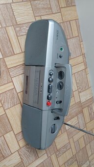 Rádio kazetak SONY - 5