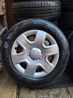 195/65 R15 Hankook - 5