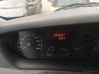 Iveco Daily 2.3 - 5