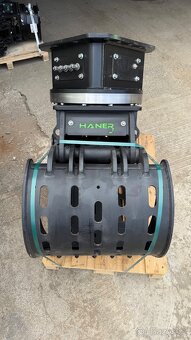 Sortýrovací drapák na bagr 6-9t - 5