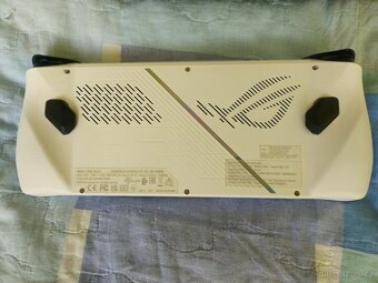 Asus Rog Ally Z1 EXTREME plus pouzdro. - 5