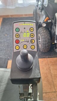 Elektrycký invalidní vozík Optimus 2 - 5