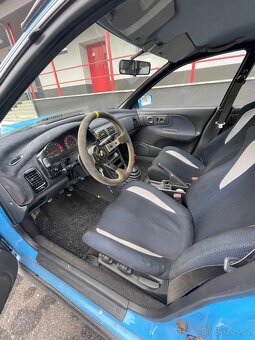 Subaru impreza GT GC8 - 5