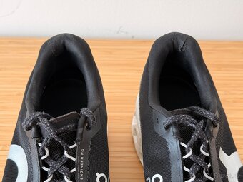 ON Cloudmonster 2, 44, černé - 5