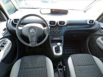 Citroën C3 Picasso 1,6 i KLIMA,TEMPOMAT - 5