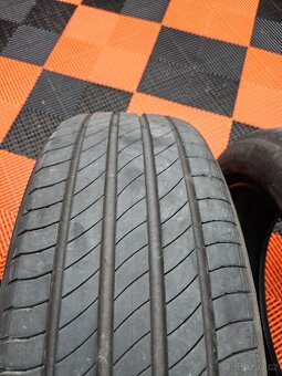 Letní pneu Michelin 205/55 R17 - 5