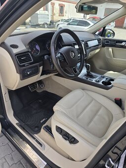 Touareg Exclusive 7p 184 000 km - 5