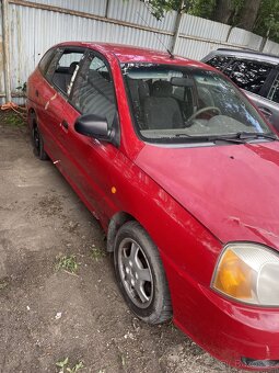 Rio Kia 1.5 benzínové motor 2003 - 5