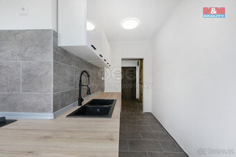Prodej bytu 2+1, 60 m², Klatovy, ul. Plzeňská - 5