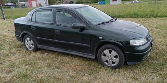 Prodám vyměním dvě auta bmw 520i opel astra 1.7dti - 5