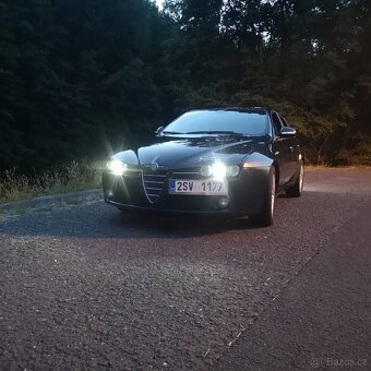 Alfa Romeo 159 1.9jtdm 110kw na díly nebo opravu - 5