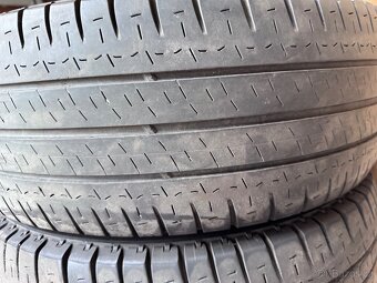 235/65 R16C Michelin - 5