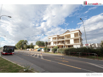 Nový komerční prostor, 114,94 m2, 1 NP, parking, přímo u bud - 5