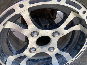 Prodám čtyřkolku Gladiator x5 - 5