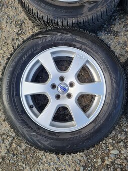 Kola Volvo XC60 Nokian 235/65 R17 - 5