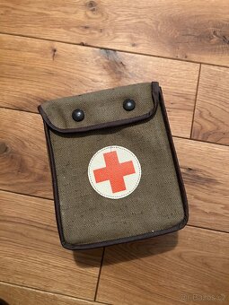 Vojenská autolékárnička - 5