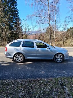 Škoda Octavia 2 kombi 2.0 TDI RS - 5