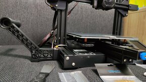 3D tiskárna Creality Ender 3 V2 s upgrady - 5