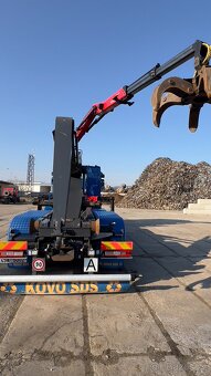 Hákový nosič kontejnerů s hydraulickou rukou Renult C480 - 5