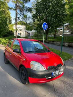 Toyota Yaris - 5