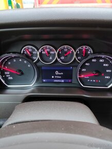 Chevrolet Silverado Diesel Duramax RST - 5