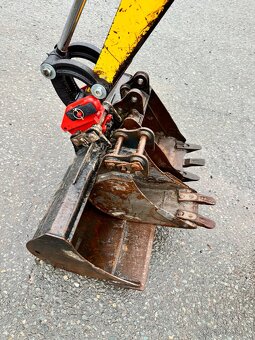 Minibagr JCB 8018 2006 3x lžice po GO - 5