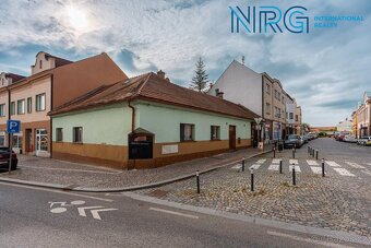 Prodej rodinného domu s obchodním prostorem, 431 m2, Pečky - 5