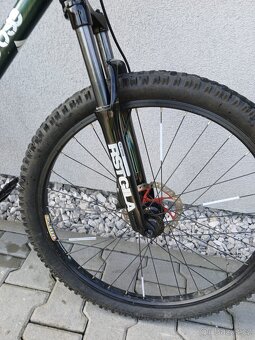 Celoodpružené kolo Mongoose M, 26" - 5