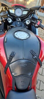Honda VFR 1200 - 5