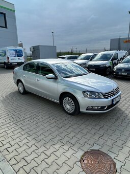 Volkswagen Passat 1.4 CNG + benzín 2012 - 5