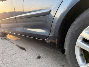 Volkswagen Golf IV 1.6 74 kW - 5