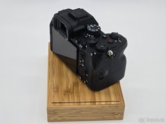Sony A7IV TOP STAV + 128 SD + extra baterie - 5