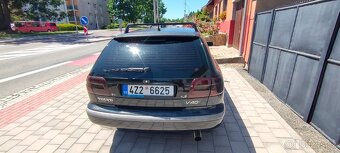 Volvo V40 1.8 - 5