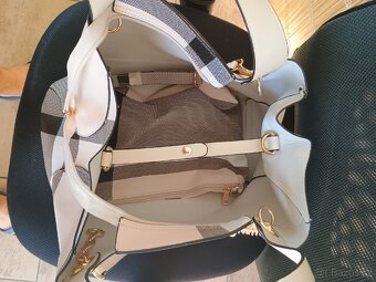 Kabelka Burberry 2 barvy - 5