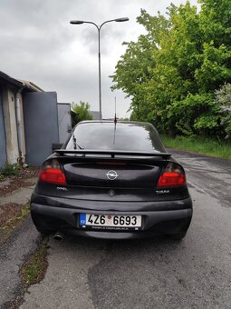 Tigra 1.4 16v r.v. 2000 - 5