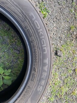 Pneu 225/60 R18 - 5