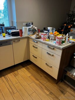 Vestavěná kuchyně - 5