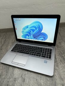 Notebook HP EliteBook - WIN11, i5, SSD Hynix 256GB, FullHD - 5