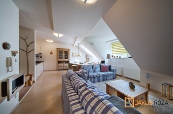 Prodej bytu 2+kk 78 m² Harrachov - 5