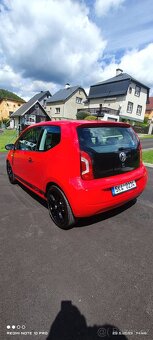 VW UP 1.0Mpi nová STK,servisní kniha - 5