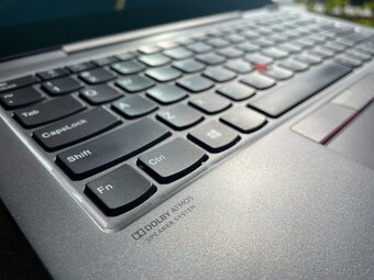 konvertibilní Lenovo ThinkPad X1 Yoga 5th - i7-10610 / 16GB - 5