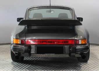Porsche 911 3.0 S/C Coupé z roku 1981 - 5